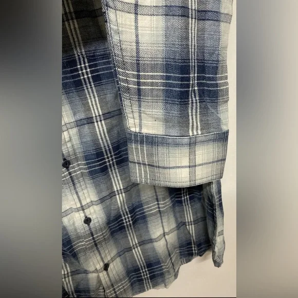 Flag & Anthem Mens Plaid Shirt Button Up Large Adult Blue Navy White NWT - Picture 10 of 13